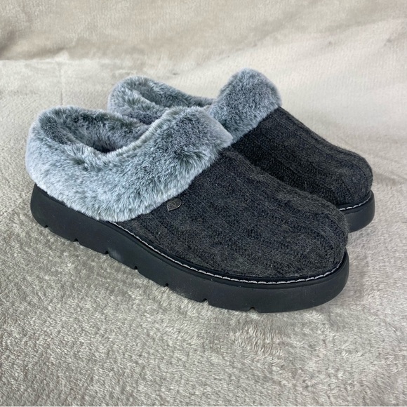 Skechers Shoes - BOBS from Skechers Keepsakes Clogs Womens Size 8 Gray Fur Cable Knit Slipper NEW